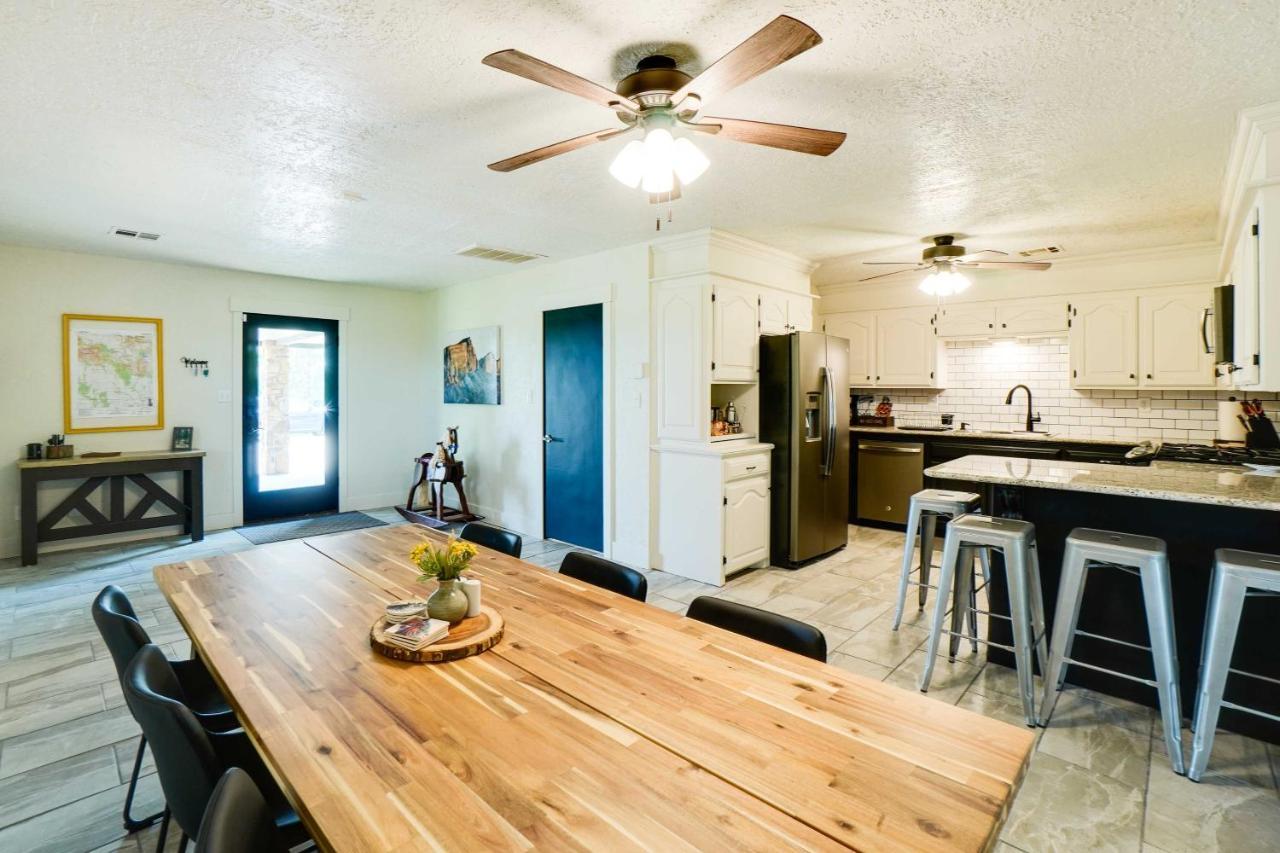 Spacious Country Home Near Ft Sill And Medicine Park Lawton Kültér fotó