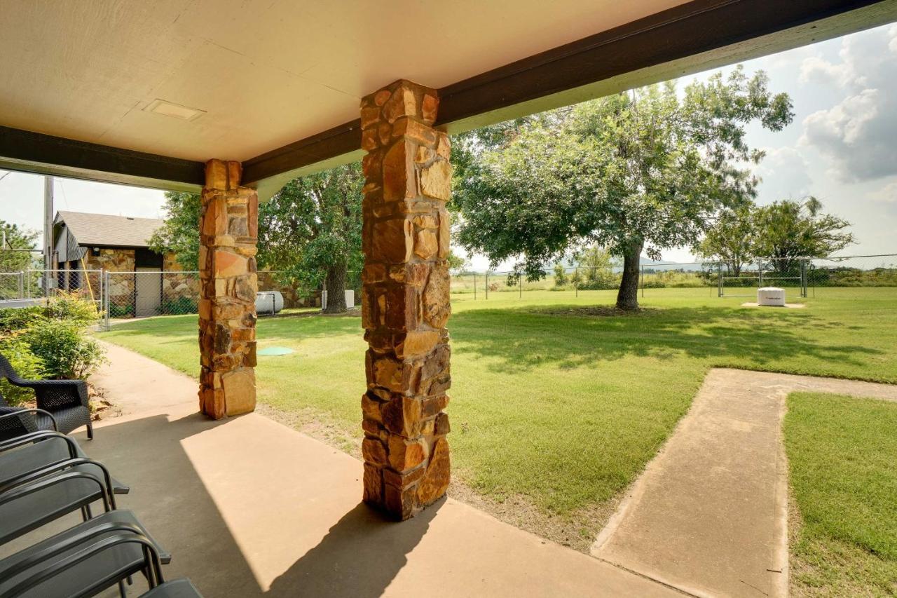 Spacious Country Home Near Ft Sill And Medicine Park Lawton Kültér fotó