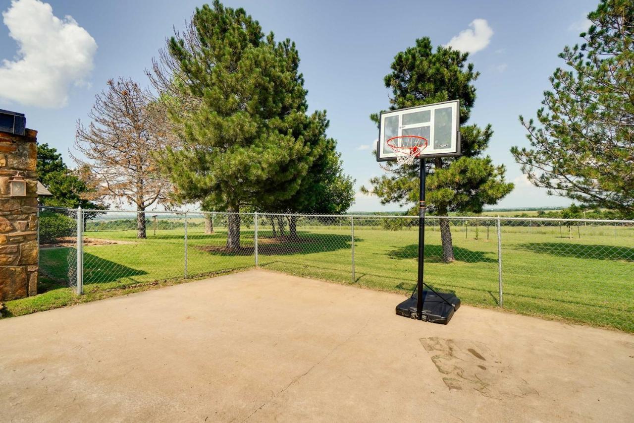 Spacious Country Home Near Ft Sill And Medicine Park Lawton Kültér fotó